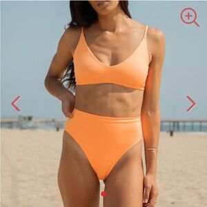 Left On Friday Sunday Top